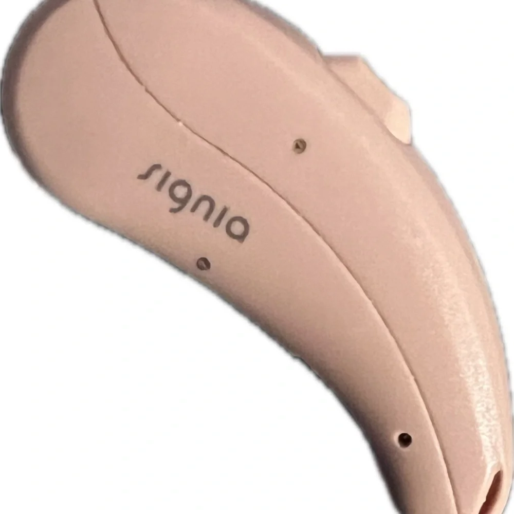 2 Rx Signia Pure Charge&Go hearing RIC with docking station